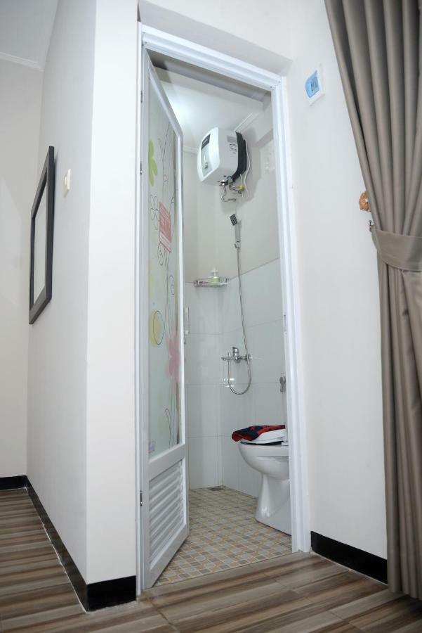 Reddoorz Syariah Plus Near Banyuwangi Airport Екстериор снимка